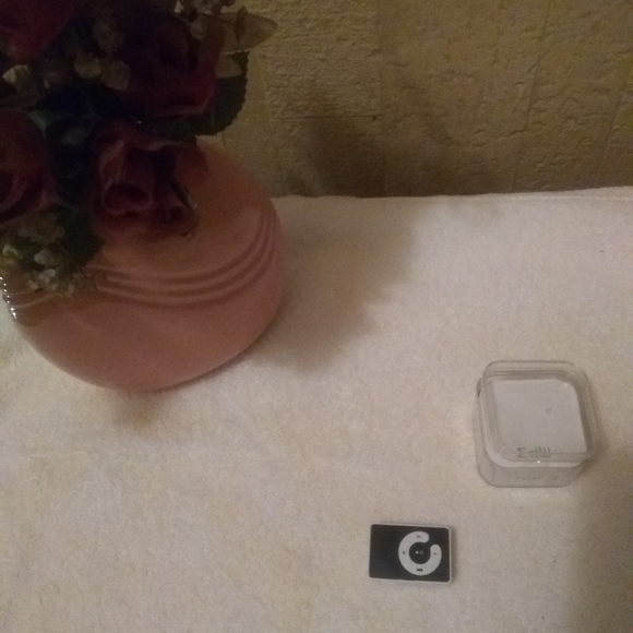 MP3 Mini Music Player - Picture 3 of 3